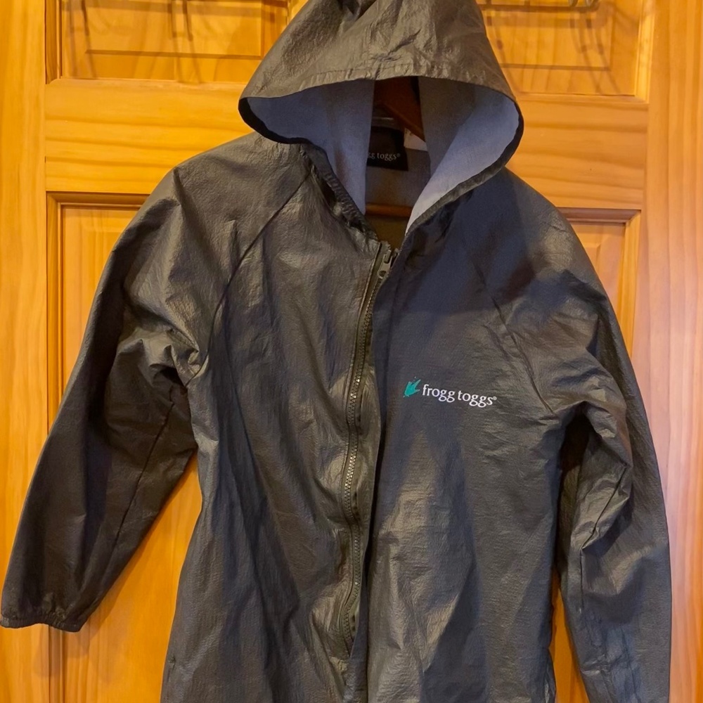 Frogg Toggs Water Proof Hooded dark grey Shell Size S/M